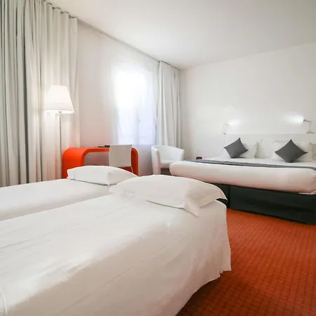 Western San Benedetto 3* Cholet