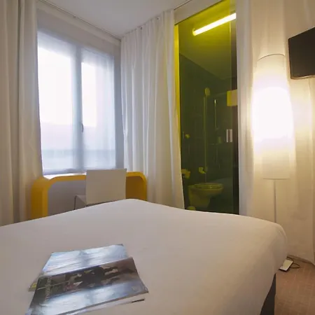 Western San Benedetto Szálloda 3*