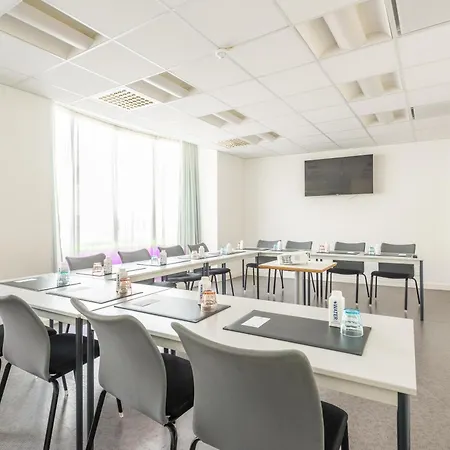 Western San Benedetto Szálloda