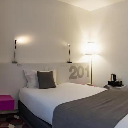 Western San Benedetto Cholet