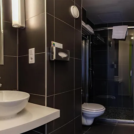 Szálloda Western San Benedetto Cholet